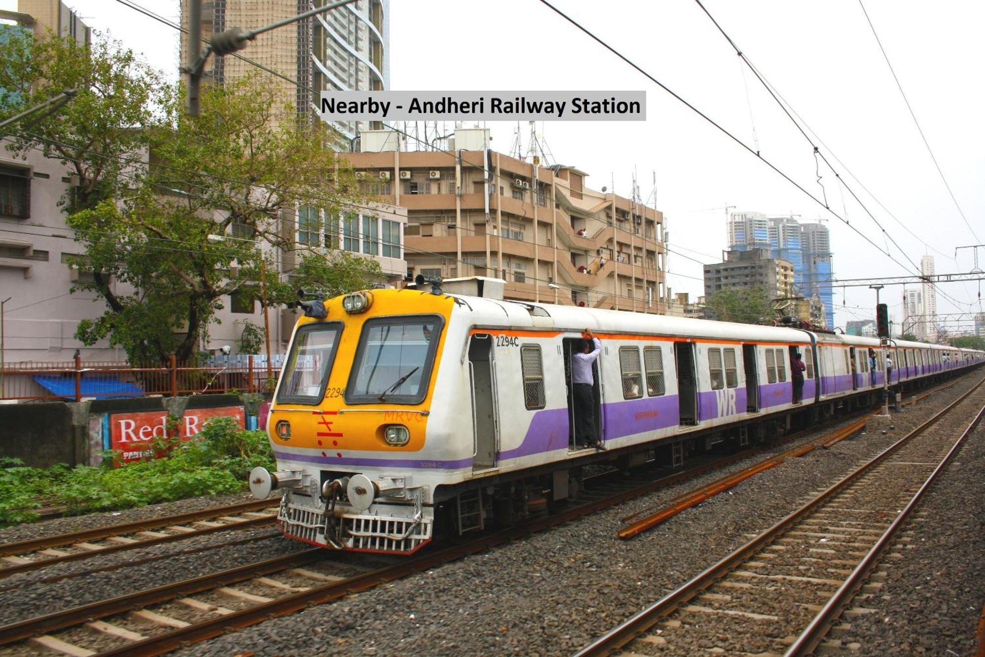 Hotel O Alfa Grand Near Chhatrapati Shivaji International Airport Bombaim Exterior foto