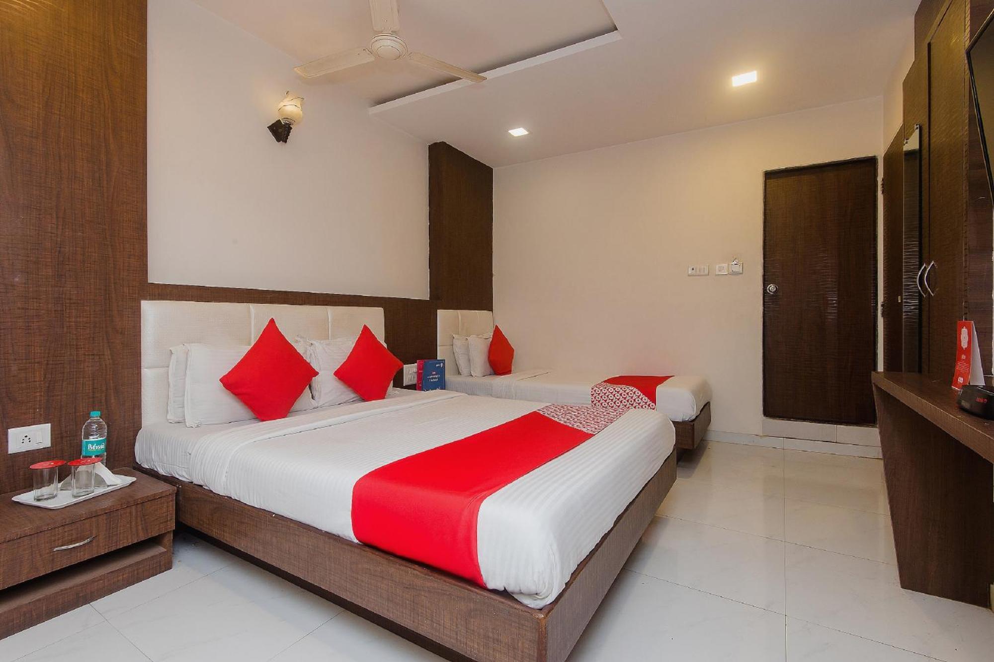 Hotel O Alfa Grand Near Chhatrapati Shivaji International Airport Bombaim Exterior foto